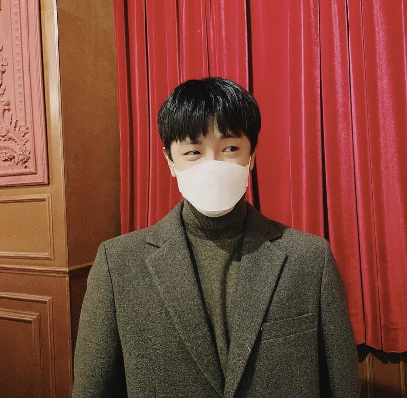 donghunbbl's tweet photo. 📷 IG post

“Happy new year⭐️⭐️”

(1/3) https://t.co/KdgLd68qxi