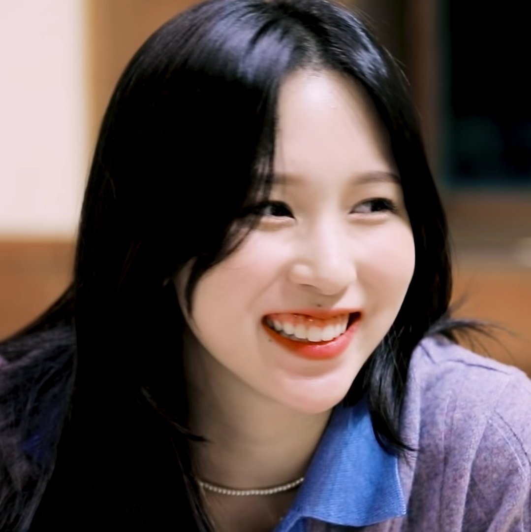 MinaParaguay's tweet photo. ☃️HAPPY NEW YEAR ONCES 🥳❤️
.
.
.
.
#HappyNewYearOnce #TWICE #MINA
@JYPETWICE https://t.co/kEidPYHpLg