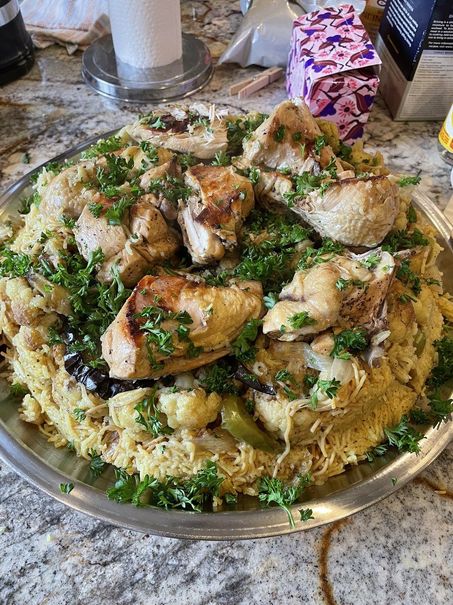 omarrahman's tweet photo. I just made my first maqlooba. Happy New Years everyone! #Palestiniancooking https://t.co/QqMiMkk6Tn