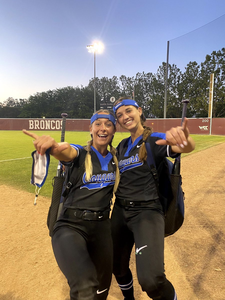 malbarb4's tweet photo. happy new year from your fav @smartystreets athletes ;) @Han_peterson15 #smartyathlete https://t.co/I34dS6B9ua