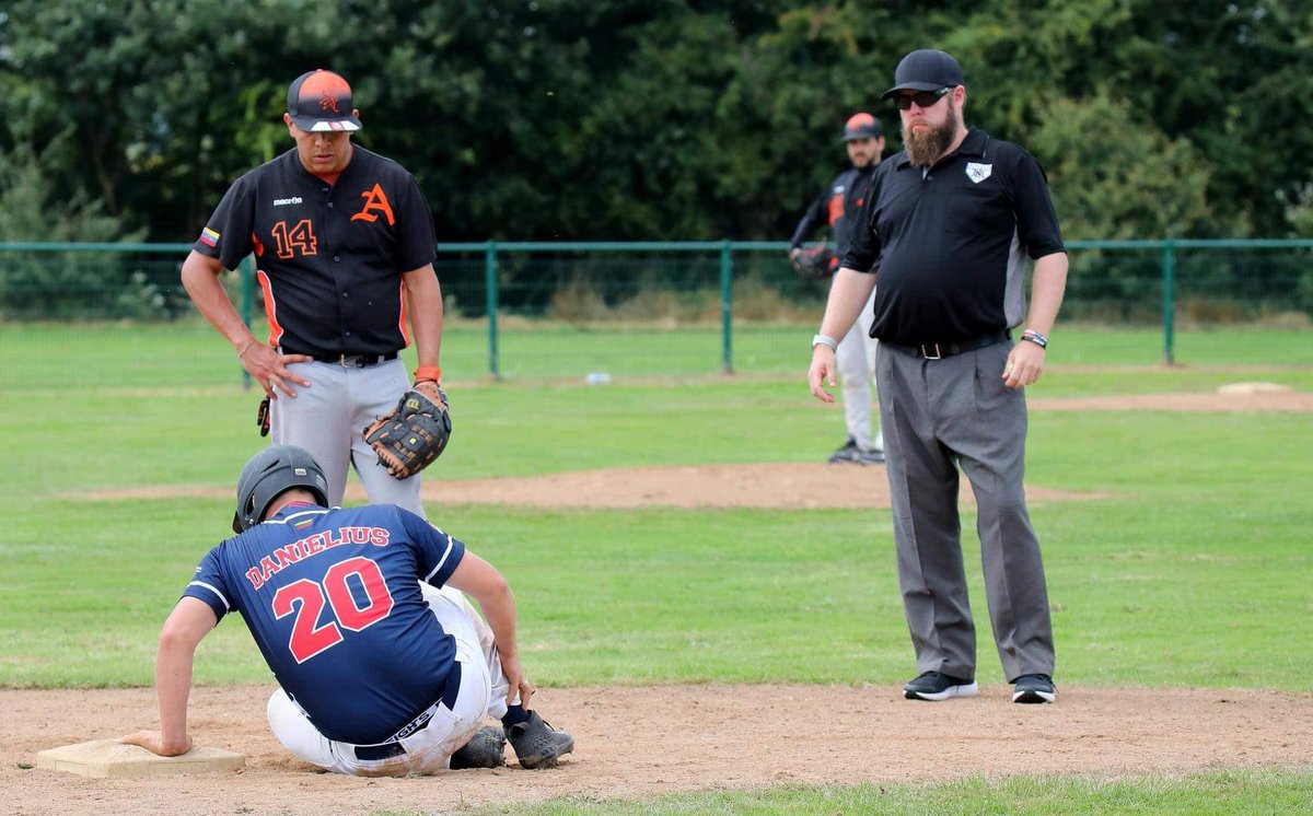 BritishBaseball's tweet photo. Good luck to John Baxendale who will be flying out to the US tomorrow to spend the next 5 weeks attending Wendelstedt Umpire School! https://t.co/e65TVbqBD8