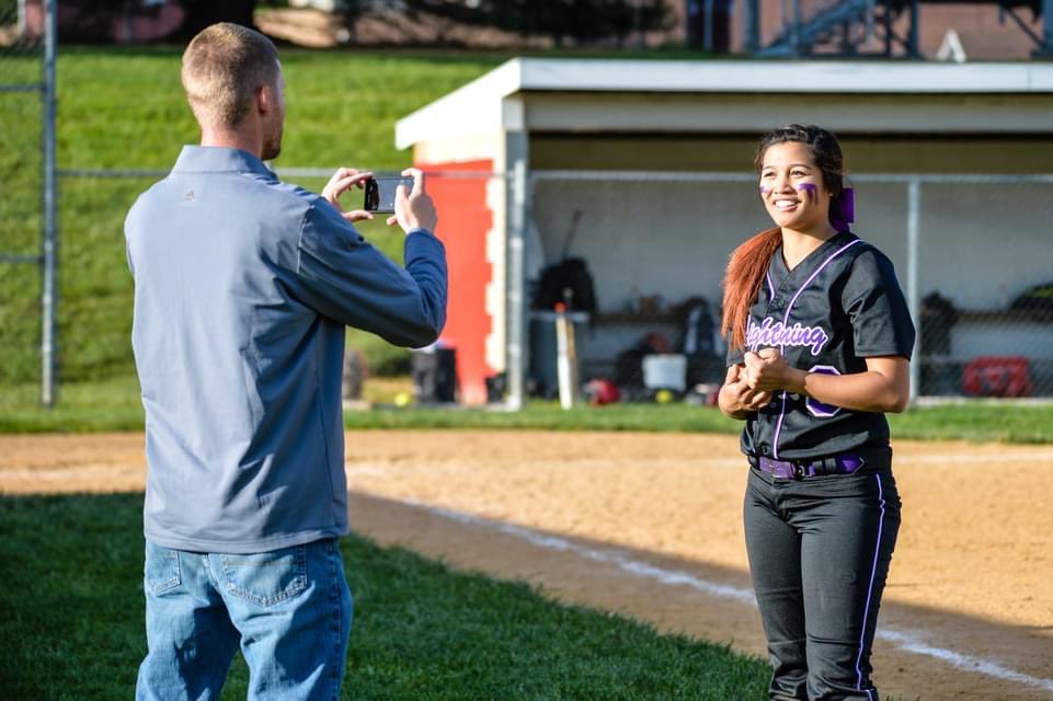 IzzyFotog's tweet photo. Thank you @BKBSunSports: https://t.co/EddKfPO2gy https://t.co/utsIzlszrU