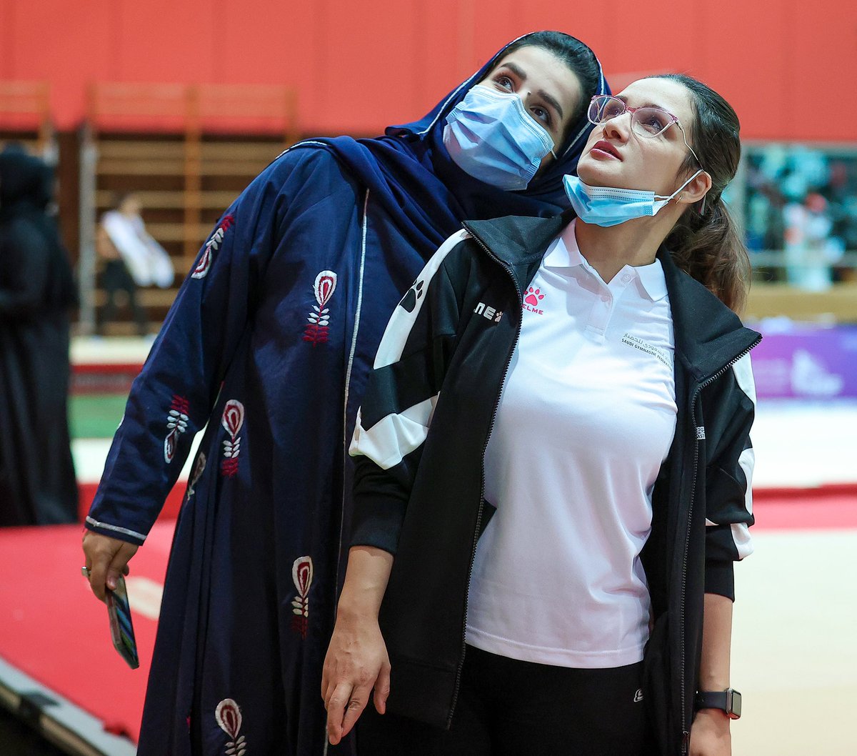 gym_saudi's tweet photo. في 2021 دخلنا التاريخ من أوسع أبوابه.. أول بطولة جمباز نسائية في تاريخ المملكة 🇸🇦 

#أبرز_أحداث_2021 🤸 https://t.co/XPSrem7Rqk