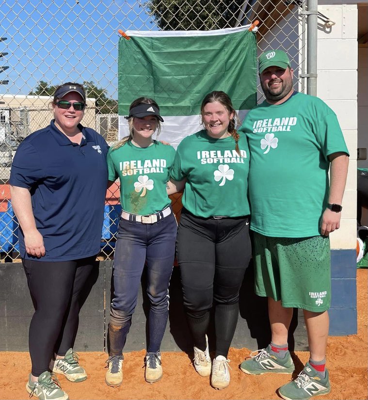 abbyhorton19's tweet image. Great 3 days of games and training with the best! Can’t wait for this summer💚🇮🇪 #webleedgreen @IrishFPSoftball