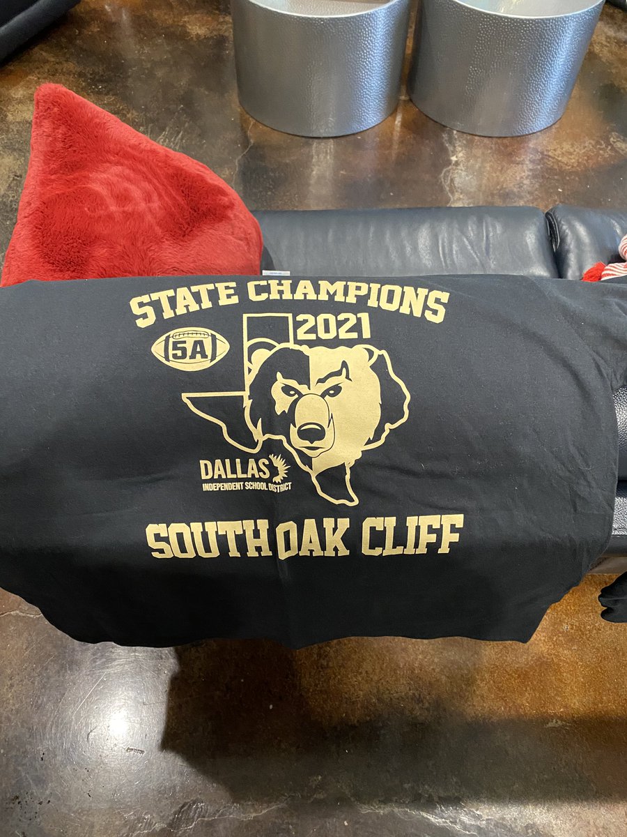 Coach Brian Barnett tweet media