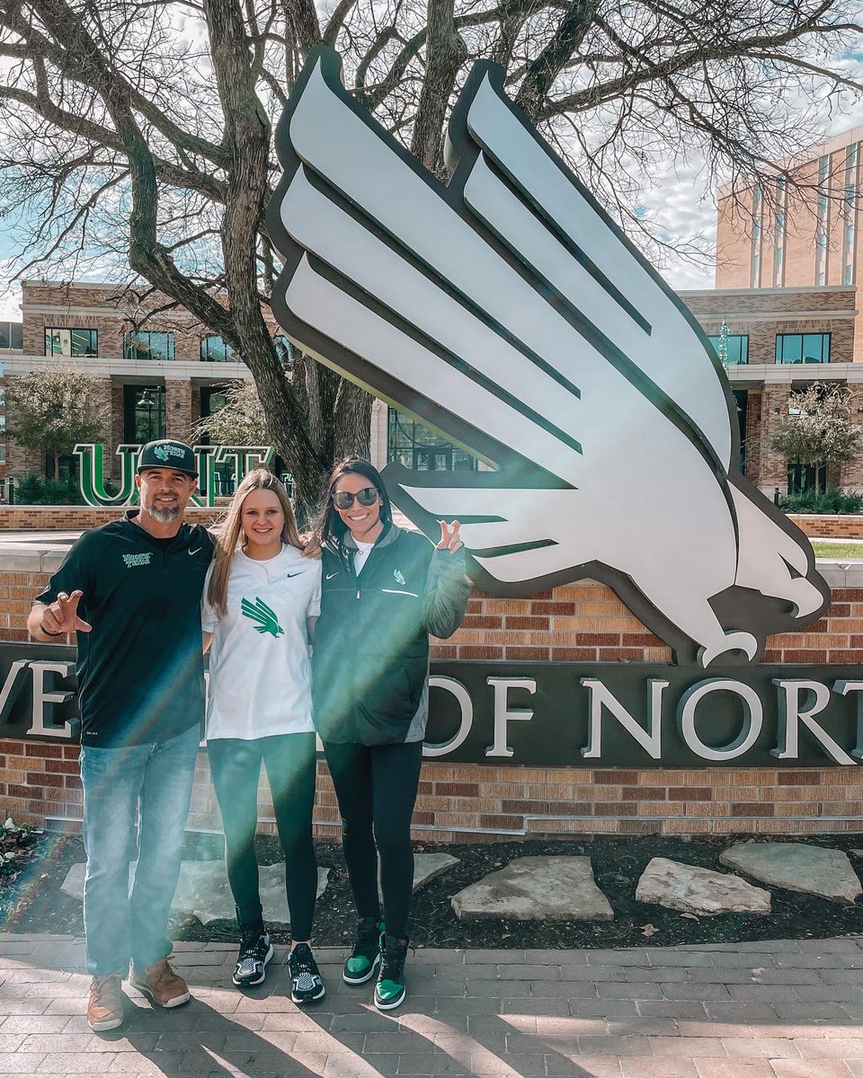 Maci George tweet media