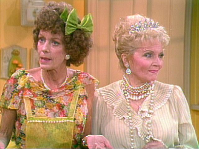 TREE GELBMAN (BPD) - Thank you for all the wonderful years of laughter and love, Betty White. You were a treasure to us all and you’ll be missed. Stay Golden forever and always 💕 #BettyWhite #GoldenGirls https://t.co/EZml767P6V