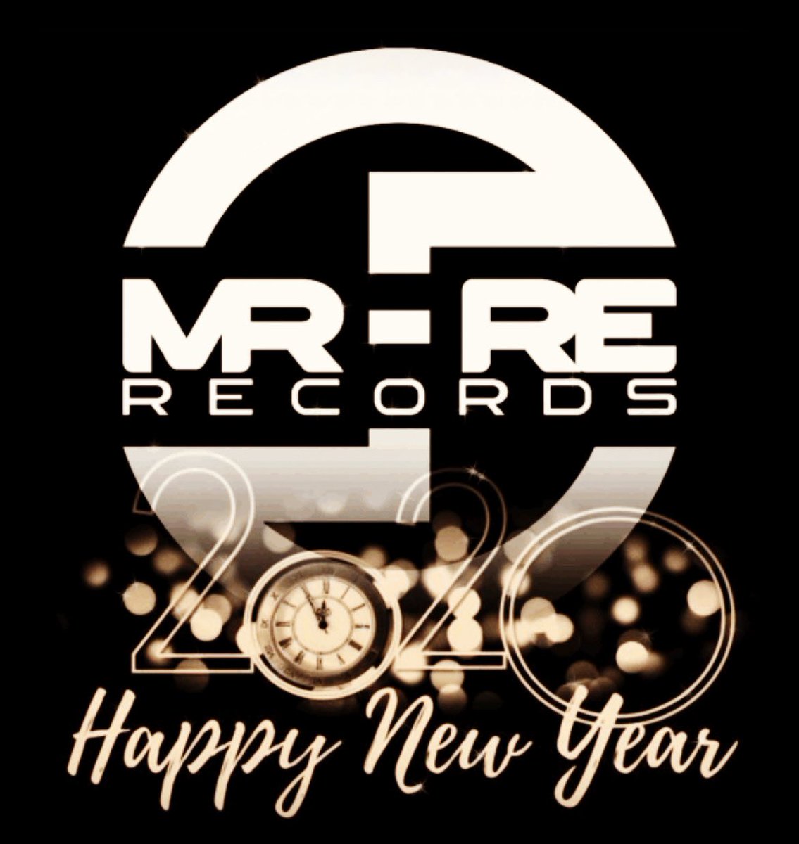 Happy New Year to you all and hope 2022 brings all, also would like to thank you all for your continued support let’s keep it moving for 2022🎉☝🏽🔊🙏🏾❤️ #housemusic #jackin #traxsource #djs #NewYear2022