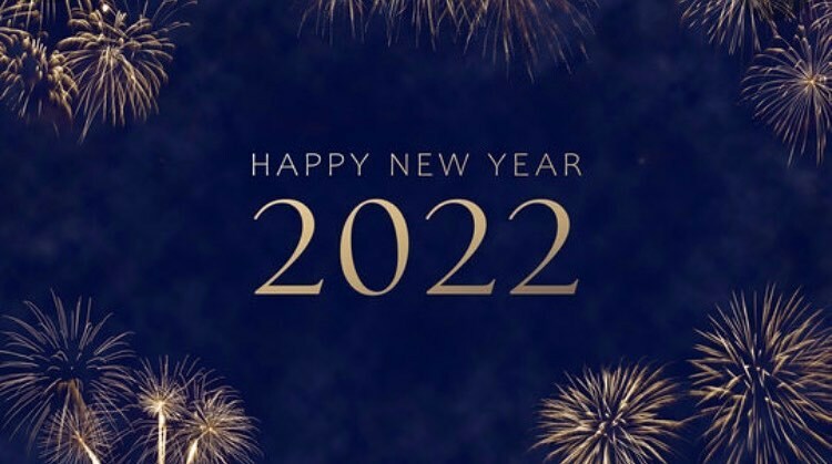 The members of the Holyoke Police Department wish you all a safe, healthy and prosperous New Year! #2022 #besafe#stayhealthy instagr.am/p/CYKSbNCpvUw/