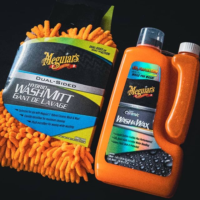 Meguiars's tweet photo. Take your car wash to the next level with our Hybrid Ceramic Wash &amp; Wax.
#ceramicmadeeasy

#meguiars #meguiarsuk #washandwax #shampoo #carshampoo https://t.co/I2Il8wPaXN