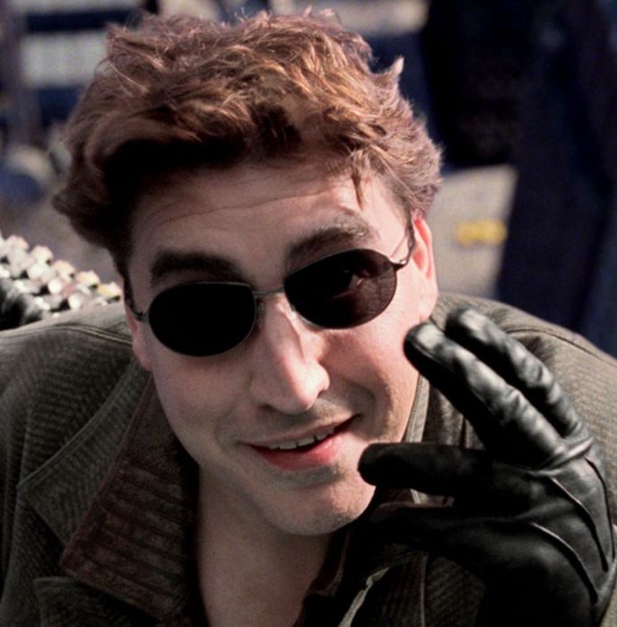 thinkerDocOc's tweet image. #DoctorOctopus 
2003                               2021