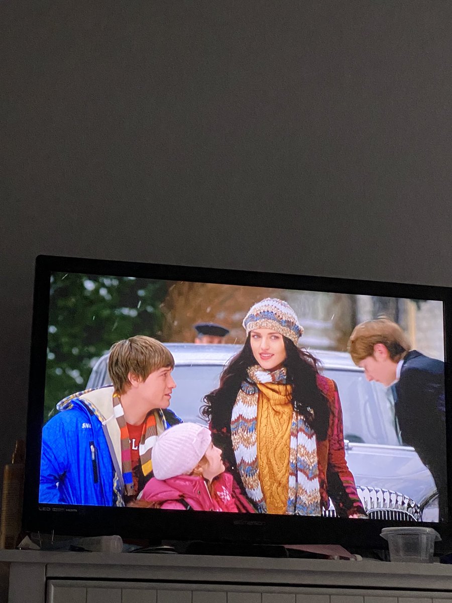 Mack_toodle's tweet photo. An early viewing of @PrincessForXmas for day 19 as I recover in bed from a ruptured ovarian cyst :\ but nothing like a comfort movie to the rescue! https://t.co/Brzcy3ybmG
