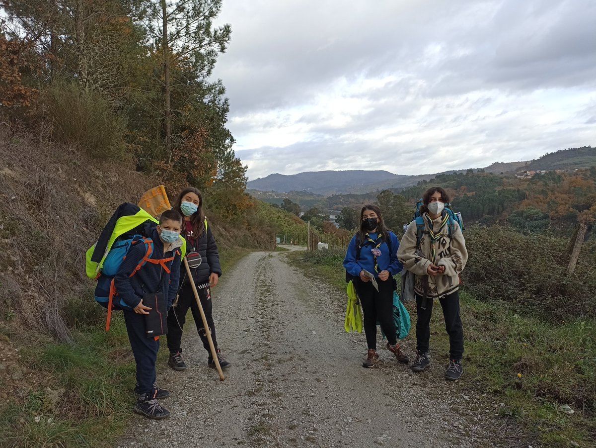 scoutilex's tweet photo. A comezos de mes, antes de que a pandemia volvera a complicarnos as cousas a todas e todos, a Sección Scout estivo de acampada entrenando a súas habilidades en técnica. #SonScout #SoyScout https://t.co/n71fTpGg08