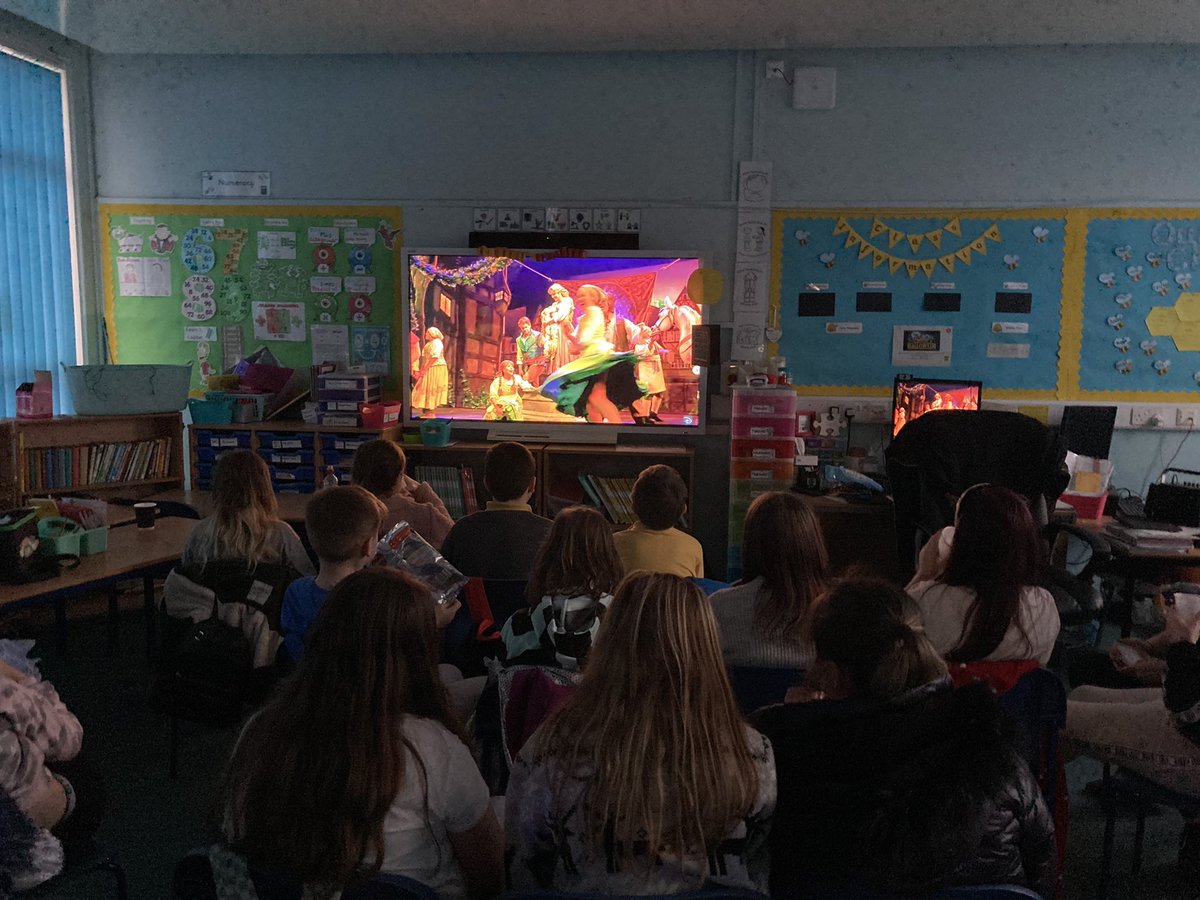 Mrs Nicol tweet media