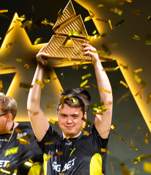 natusvincere tweet picture