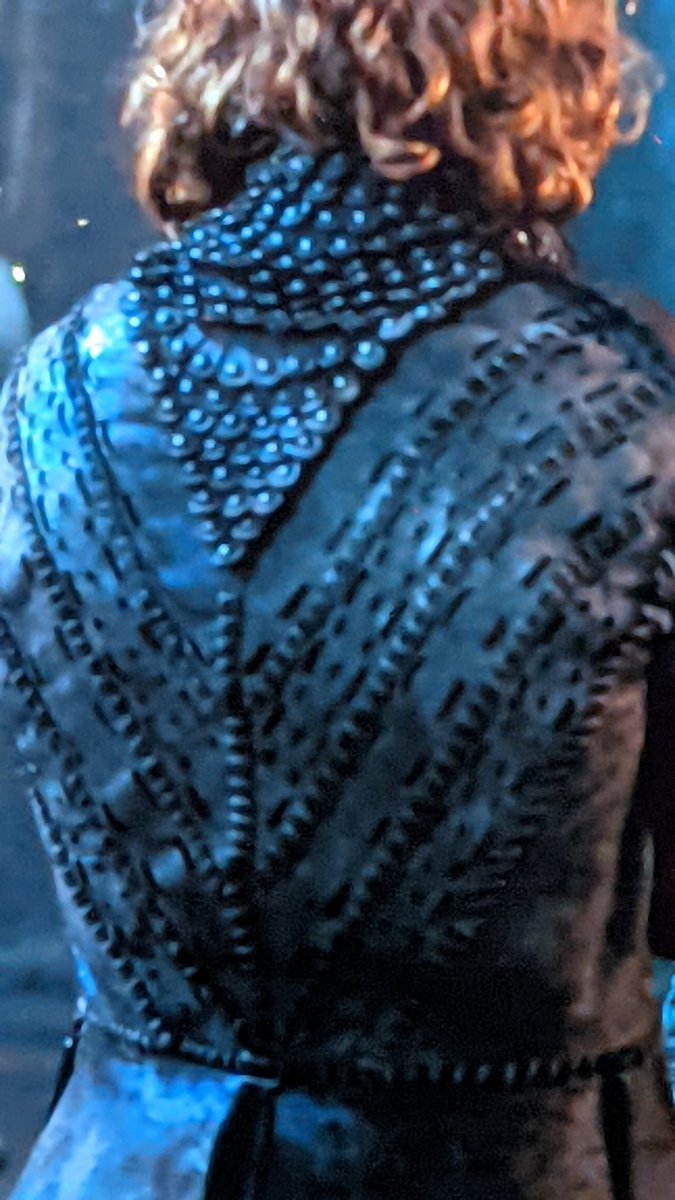 Sharp eyed fans of #TheMusketeers will spot that #Porthos doublet by #costumedesigner Phoebe de Gaye has resurfaced in #TheWitcher series 2, episode 2. #costumeafterlife