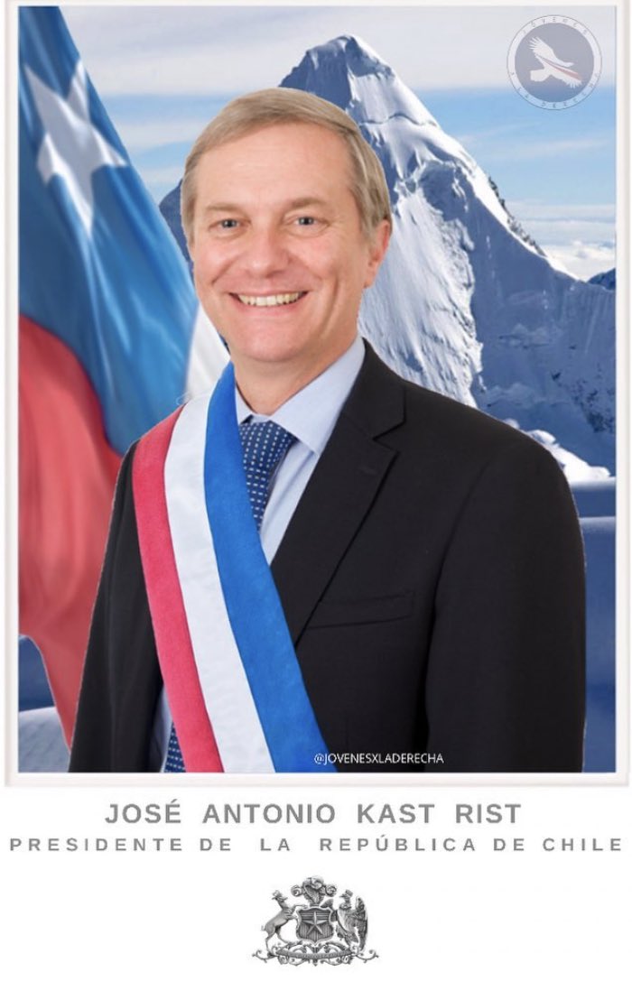 ChileenChile's tweet photo. 🇨🇱🇨🇱🇨🇱🇨🇱🇨🇱🇨🇱🇨🇱🇨🇱🇨🇱 https://t.co/JxN8WVELmo