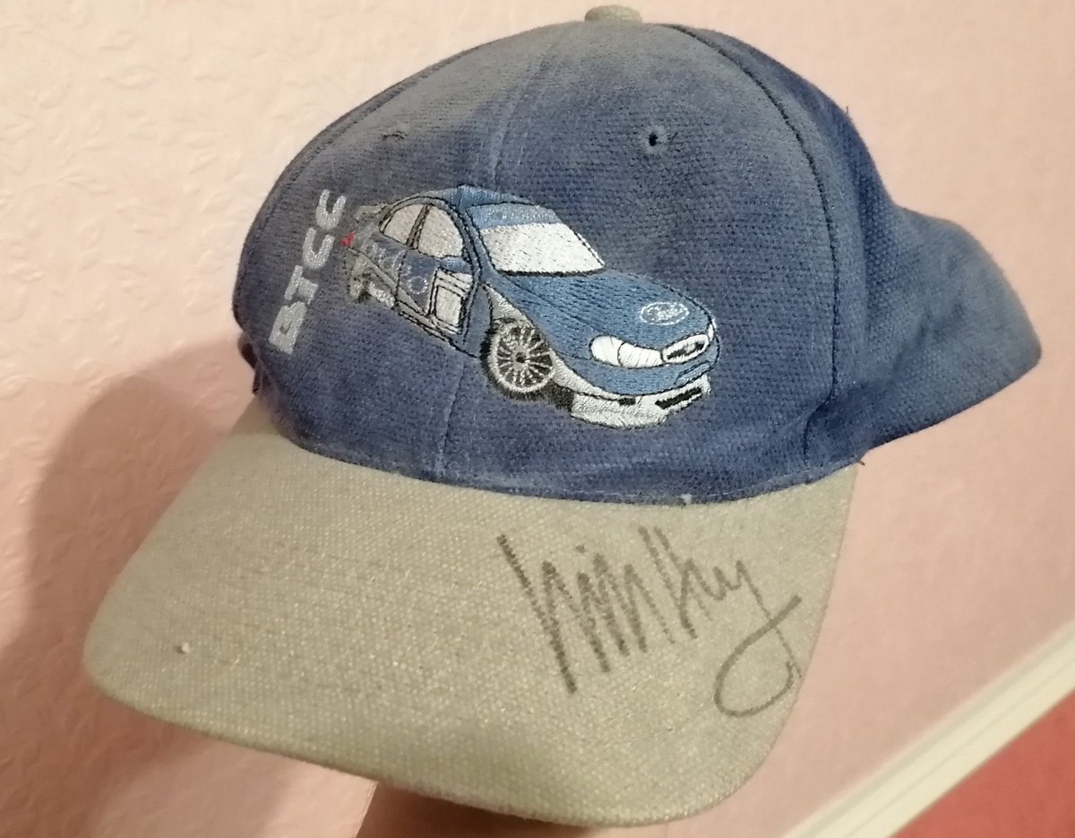 dancowen74's tweet photo. One of the Best racers, and such a friendly guy in the paddock @BTCC @Official_WSR @elliehoyhoy #willhoy #ford #signed #btcc Never forgotten, died to young #RacingHeaven https://t.co/w1g4gqem1s