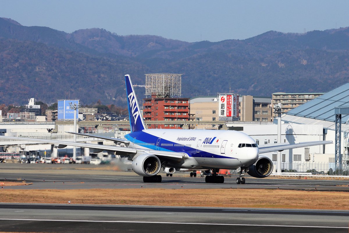 KokezaruT's tweet photo. おはようございます。
早朝に旅立ったのですね。もうカムチャッカ半島の手前まで。おつかれさまでした。
#ANA 
#B777_281
#JA702A https://t.co/WgDiPgZbG2