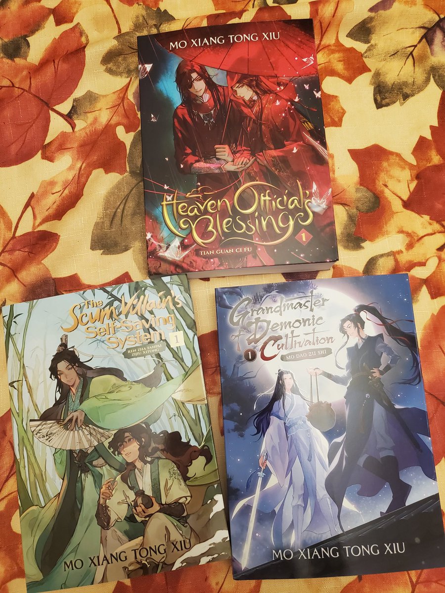 xie1ian's tweet photo. I GOT THEM!!!!! SO HAPPY this is the best graduation present for myself https://t.co/Z150AMXfh8