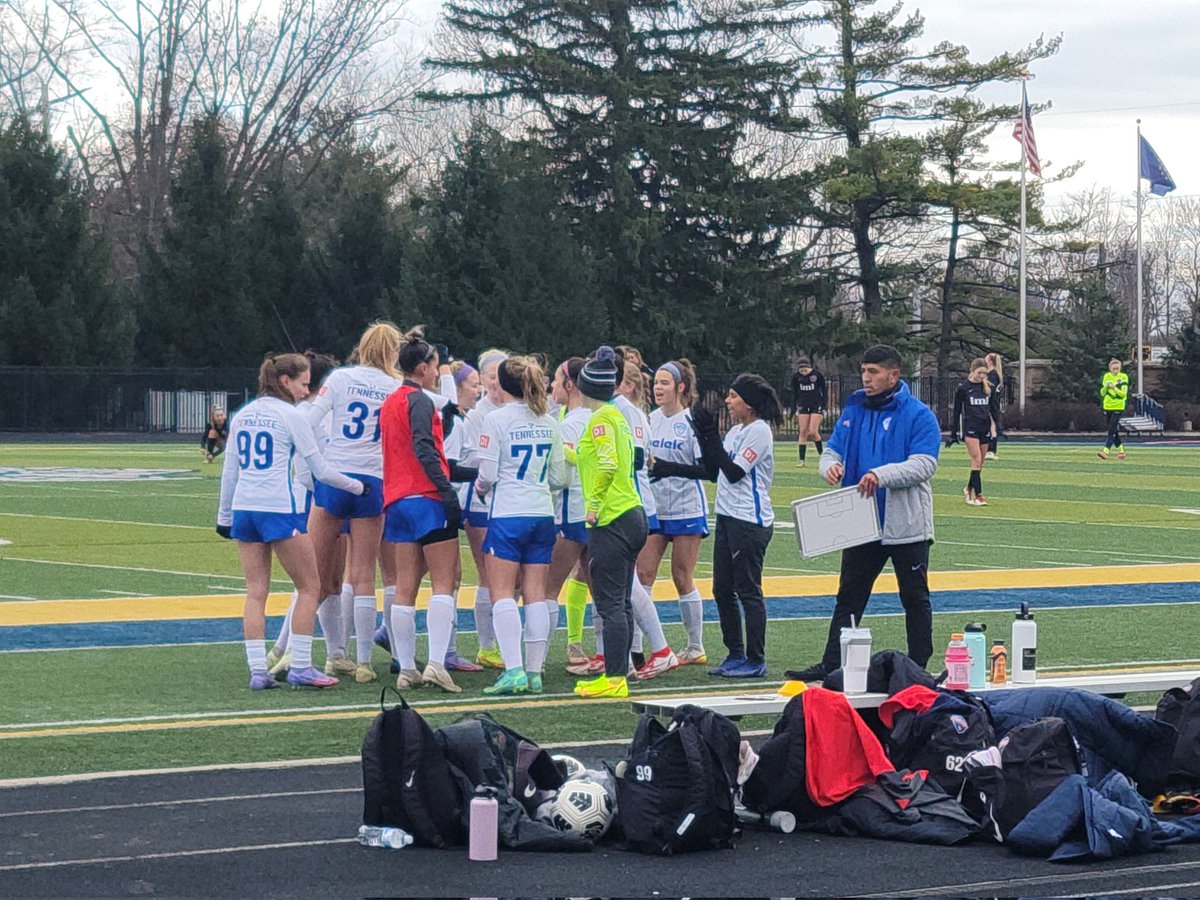 TSC0405ECNLRL's tweet photo. Finished a freezing weekend in Indy with two draws. Thank you to @GirlsECNL_IFJ and @FCPGirlsEcnl for hosting!
#DevelopingExcellence #leadersplayhere #ECNLRLOVC #TSC05GShowcase #2023Recruits #2024Recruits 
@TSCECNL @TSCGKProgram @ECNLOhioValley @TheSoccerWire @TopDrawerSoccer https://t.co/LmYqBhbNPK