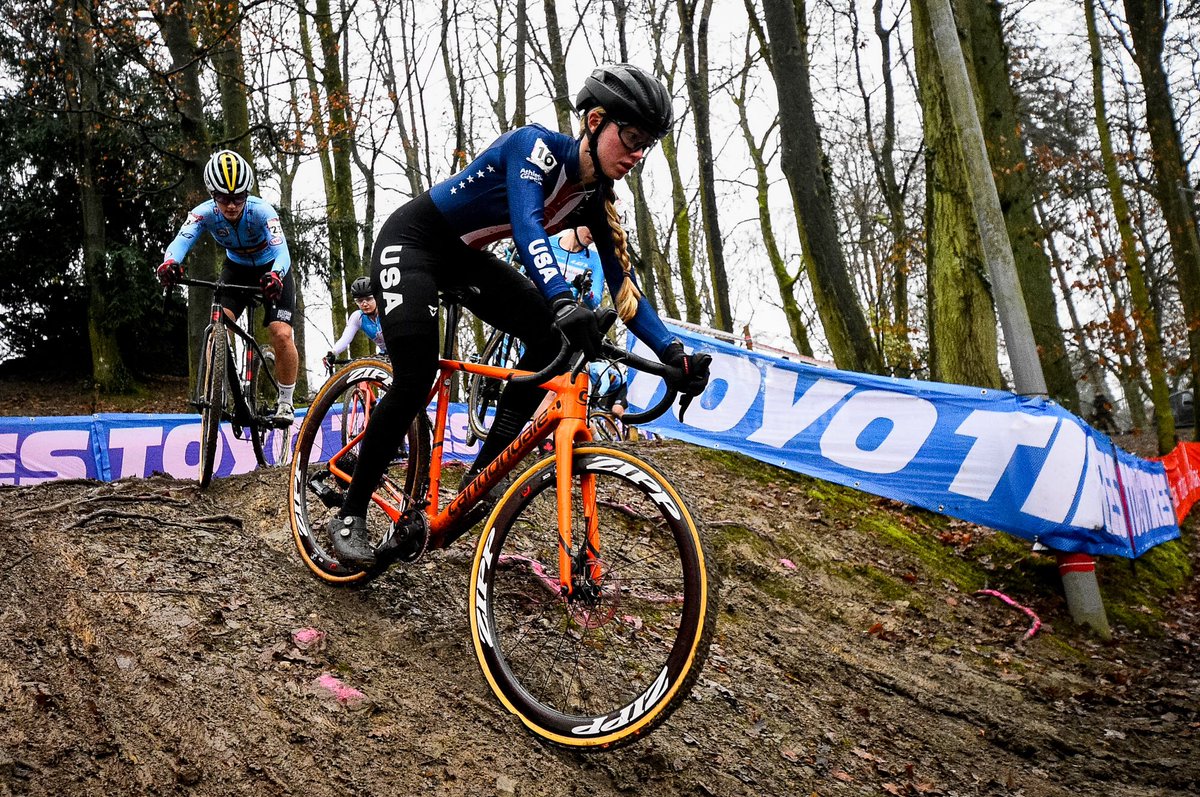 usacycling's tweet photo. We’re rockin’ and rollin’ in Europe! #TeamUSA kicked off the holiday racing block with the Rucphen and Namur #CXWorldCups! Stay tuned for more racing from the squad in the coming weeks! 💥

📷: @thepenultimatestage 
#USACX #ODACX #WeChampionCyclocross #CXWorldCup https://t.co/BZuQmRntUb
