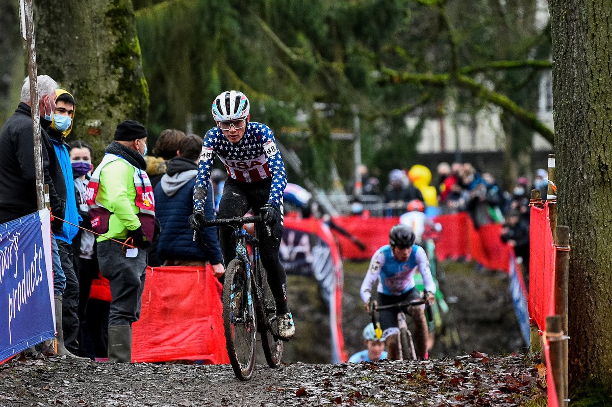 usacycling's tweet photo. We’re rockin’ and rollin’ in Europe! #TeamUSA kicked off the holiday racing block with the Rucphen and Namur #CXWorldCups! Stay tuned for more racing from the squad in the coming weeks! 💥

📷: @thepenultimatestage 
#USACX #ODACX #WeChampionCyclocross #CXWorldCup https://t.co/BZuQmRntUb