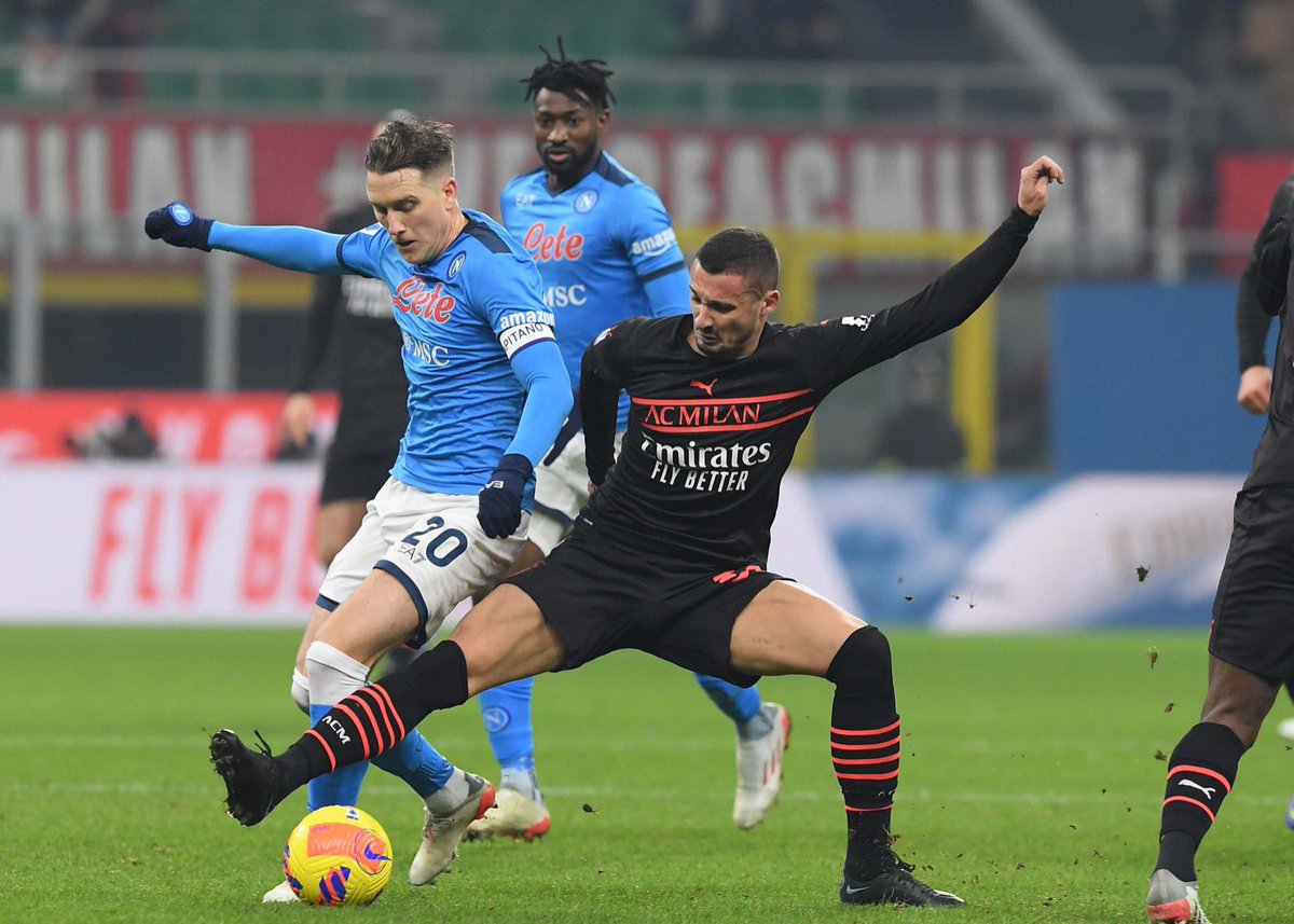 SiaranBolaLive's tweet photo. FT #SerieA
Milan 0-1 Napoli
(Eljif Elmas 5')

Milan kempes ban! https://t.co/3ovPpBMh4S