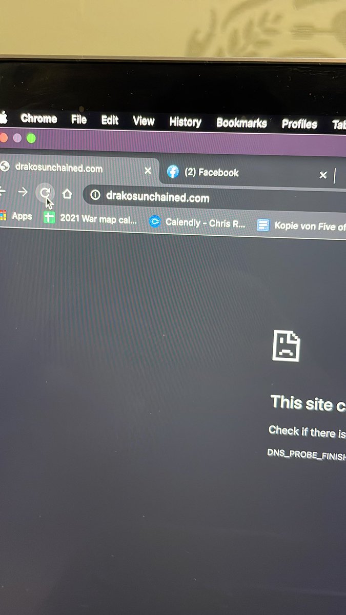 Website Down? Technicall issues or exist rug pull scam? Then maybe it was good that i couldnt mint on the site $SOL #SolanaNFT #solana #nfts <a href="/DrakosUnchained/">Drakos Unchained</a>