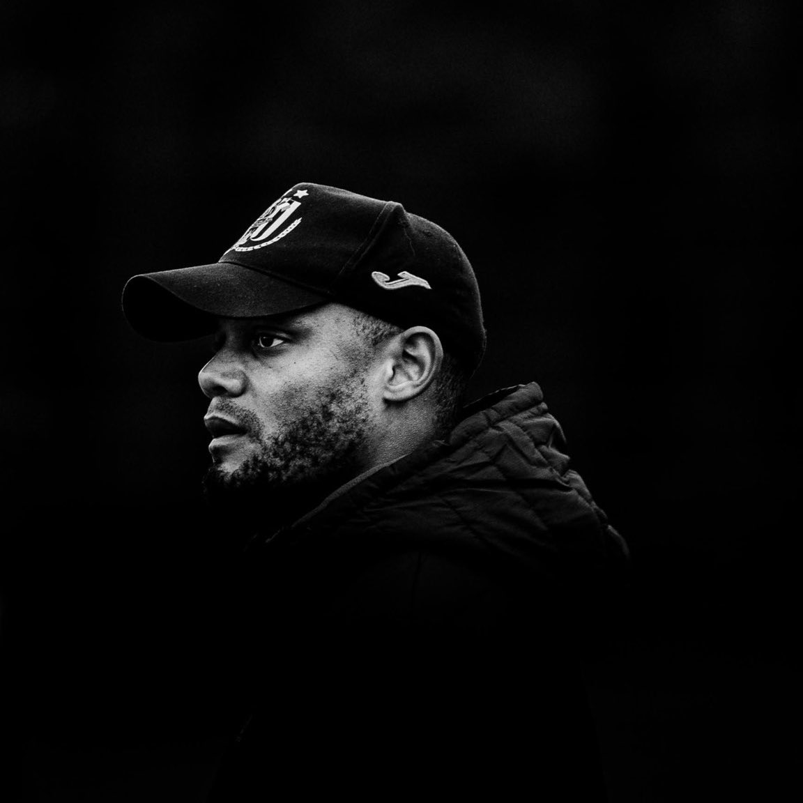 samkerkhofs's tweet photo. MIJN HELD INSPIREERT,
MIJN HELD MAAKT FOUTEN. 

IK ZOU HEM NOOIT BEOORDELEN 
OP ZIJN HUIDSKLEUR. 

LAAT ONS NIET VERALGEMENEN,
MAAR SAMEN STRIJDEN 
TEGEN RACISME. https://t.co/bPXwNm2HSa