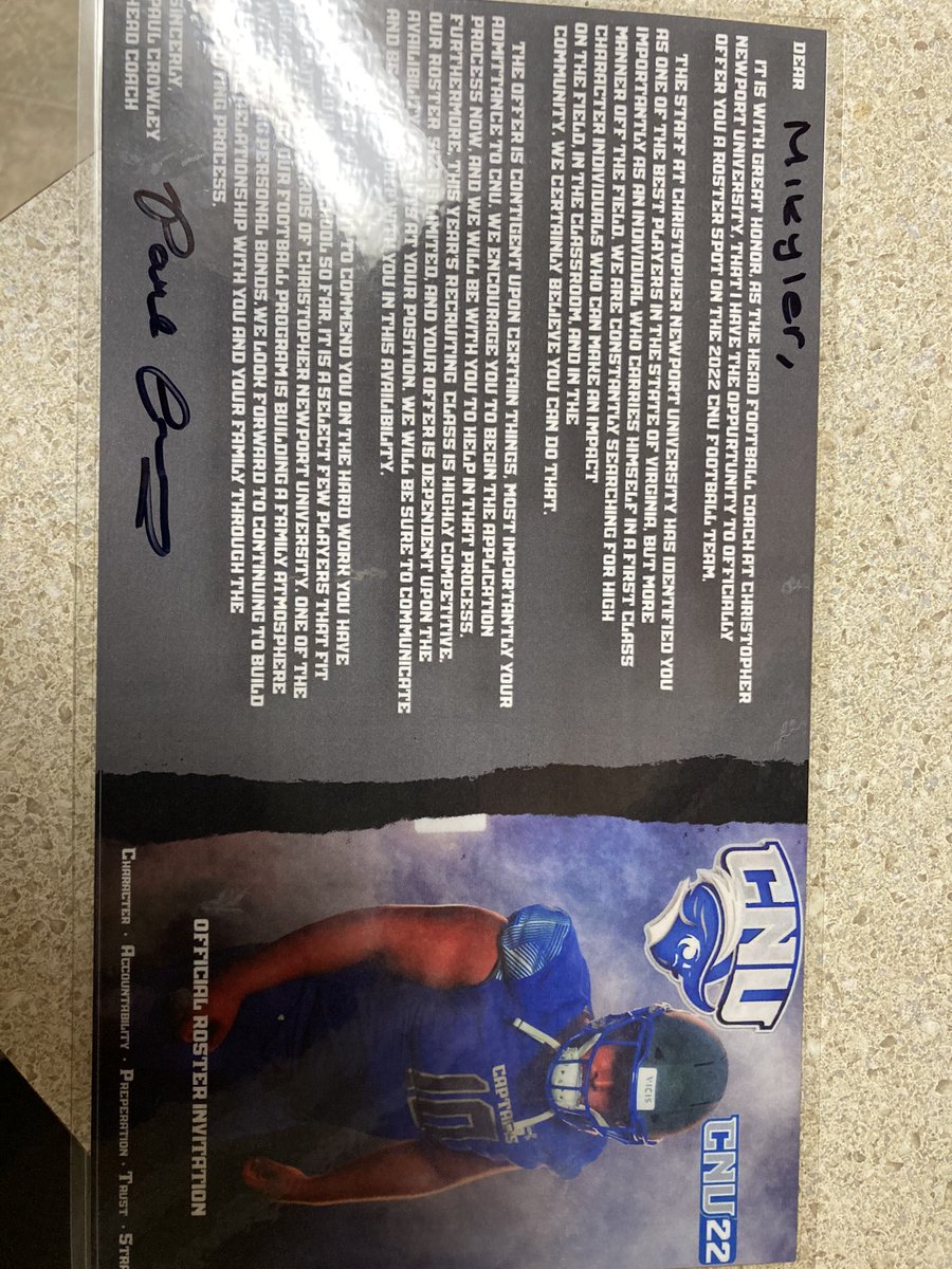 36_Smalls's tweet photo. After a great visit, I am blessed and honored to receive my third offer from CNU! @cnu_football @coachatsmith @coachpcrowley @CNUathletics @CoachRio55 @western_va @804football @CountyHalifax https://t.co/lhzWQvUhzc