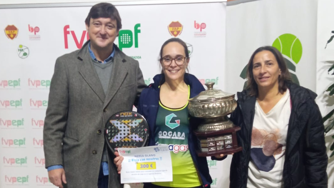 fvpadel's tweet photo. 🔴🟢⚪Campeones del Circuito Vasco de pádel 2021 / 2021eko Euskal Padel Zirkuituko txapeldunak 

🚺Femenino / Emakumezko
🏆Nerea Olano   

🚹Masculino / Gizonezko
🏆Gonzalo Franco 

👏👏Zorionak! 🙌🙌

#fvpadel @alavesapadel @Bizkaiapadel @fg_padel 
@NereaOlano @Gon_Franco https://t.co/PKDyuBxBQj