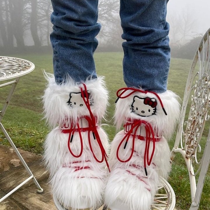 dua lipa in the gcds hello kitty moon boots