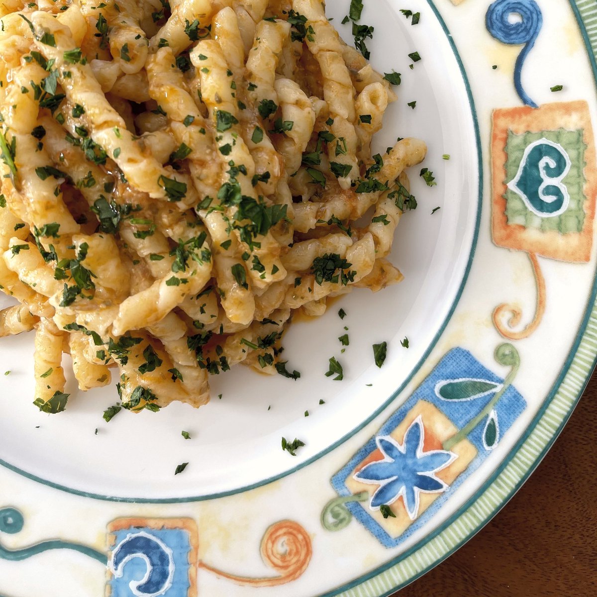 DItalianGuy's tweet photo. Puttanesca 2.0!
#italianfood #cucinaitaliana #cooking #dieta https://t.co/RtCS9mE794