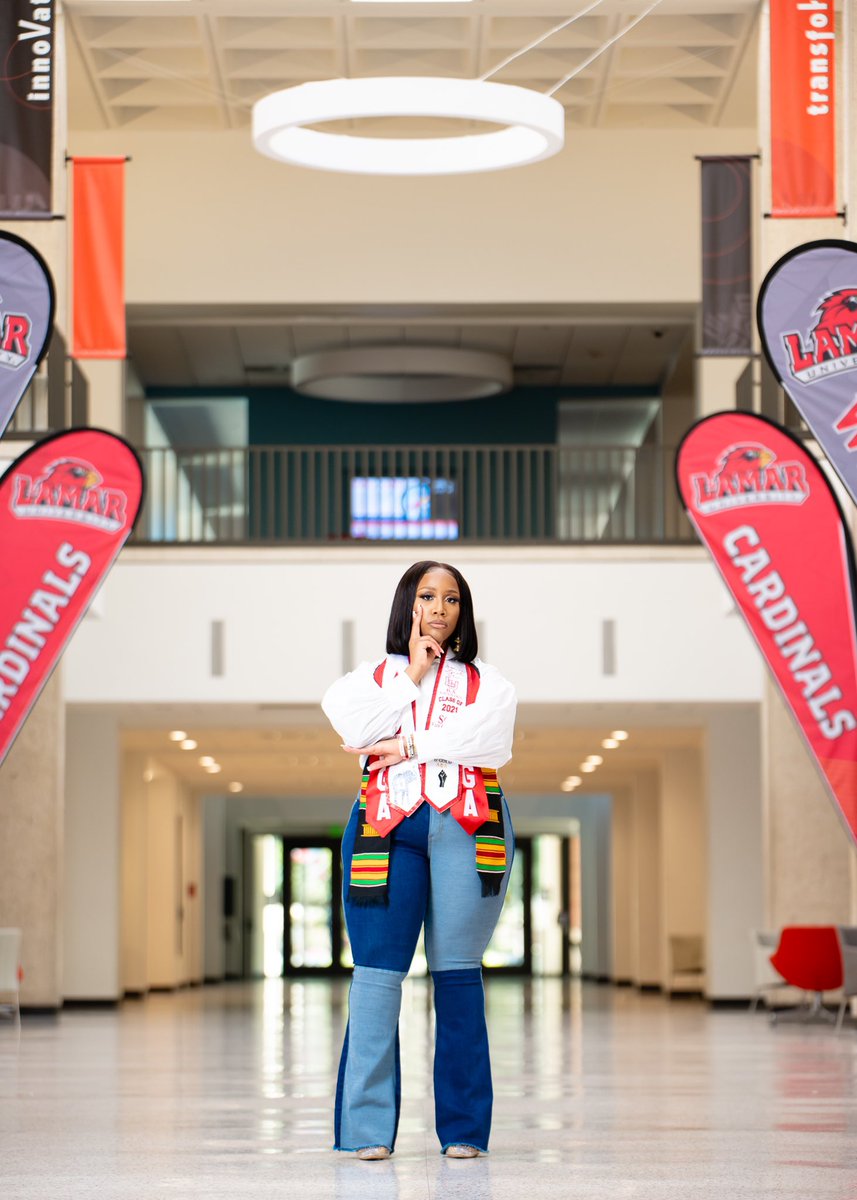 blackGel_'s tweet photo. “A man who stands for nothing will fall for anything.” -Malcom X

First Generation👩🏾‍🎓 
✅NACCP President
✅SGA V-President 
✅2018 ΑΦΑ Miss Black &amp; Gold👑
🐘SPR 21 The Exquisite Eta Psi Chapter of Delta Sigma Theta Sorority, Inc. 
🌍 Job offer as a Environmental Justice Advocate. https://t.co/yw1EMUbNHg