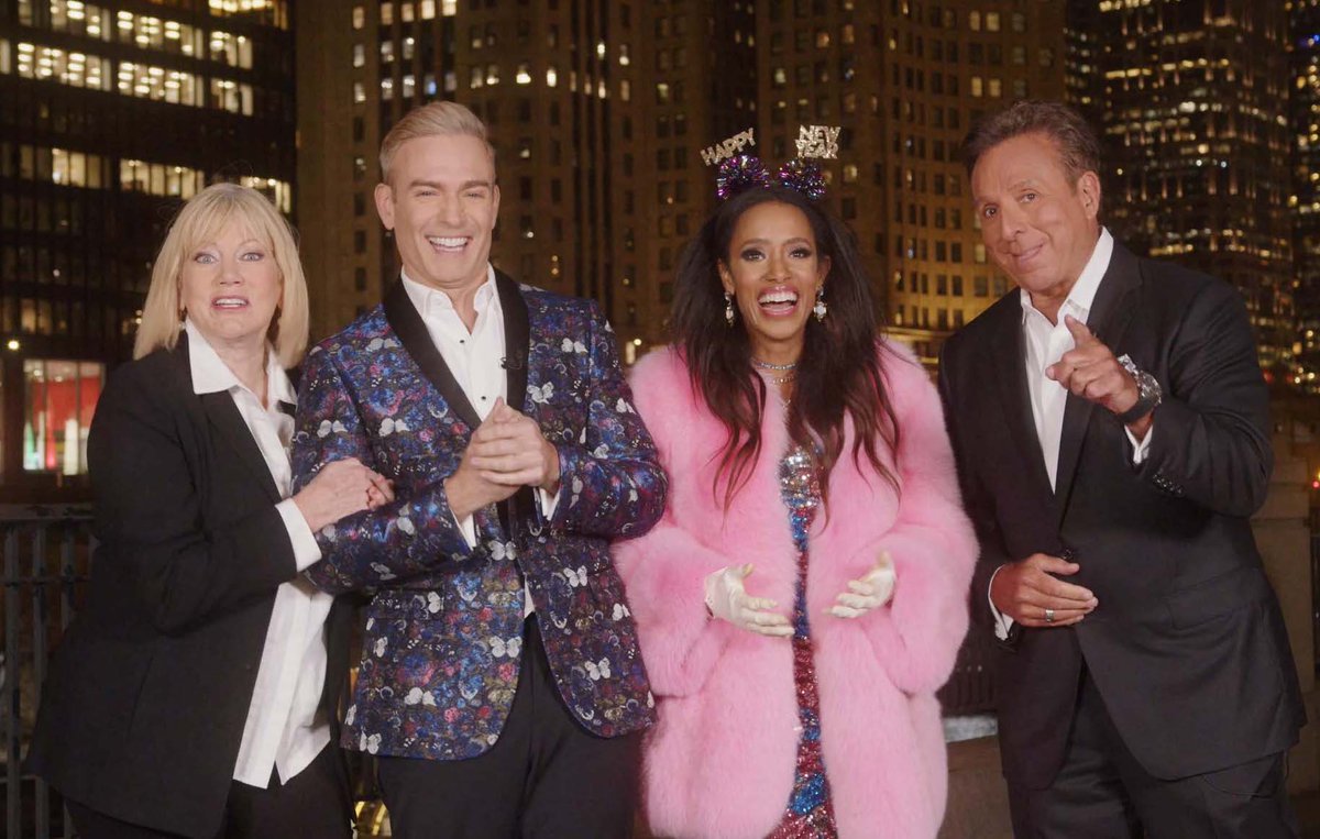 BREAKING: They're back! Janet Davies @jcaroldavies and @Mark_Giangreco to join @NBCChicago New Year's Eve show with @RodriguesMatt and <a href="/CortneyHall/">Cortney Hall</a>: bit.ly/3FhrGc7