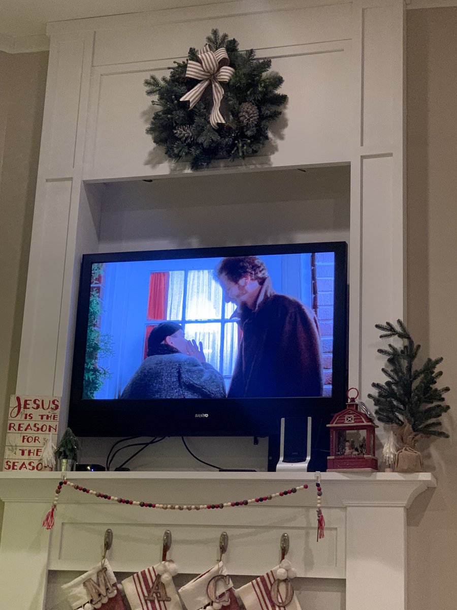 MSturgeon89's tweet photo. Girls: Can we watch the “Old” Home Alone?
Me: We can watch the “Original” Home Alone if you would like since we all know your parents are not “Old!!” #kidssaythedarndestthings https://t.co/is50PnZVTO