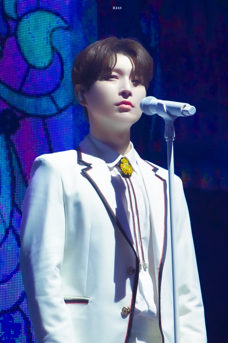 211219 더로얄 인 서울 𝙏𝙝𝙚 𝙍𝙤𝙮𝙖𝙡 𝙄𝙣 𝙎𝙚𝙤𝙪𝙡✨  
#배두훈 #포레스텔라