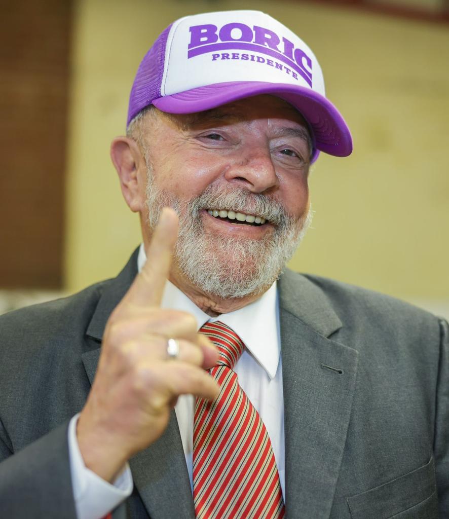 LulaOficial's tweet image. Parabenizo o companheiro @gabrielboric por sua eleição para Presidente do Chile. Fico feliz por mais uma vitória de um candidato democrata e progressista na nossa América Latina, para a construção de um futuro melhor para todos.

📸 @ricardostuckert