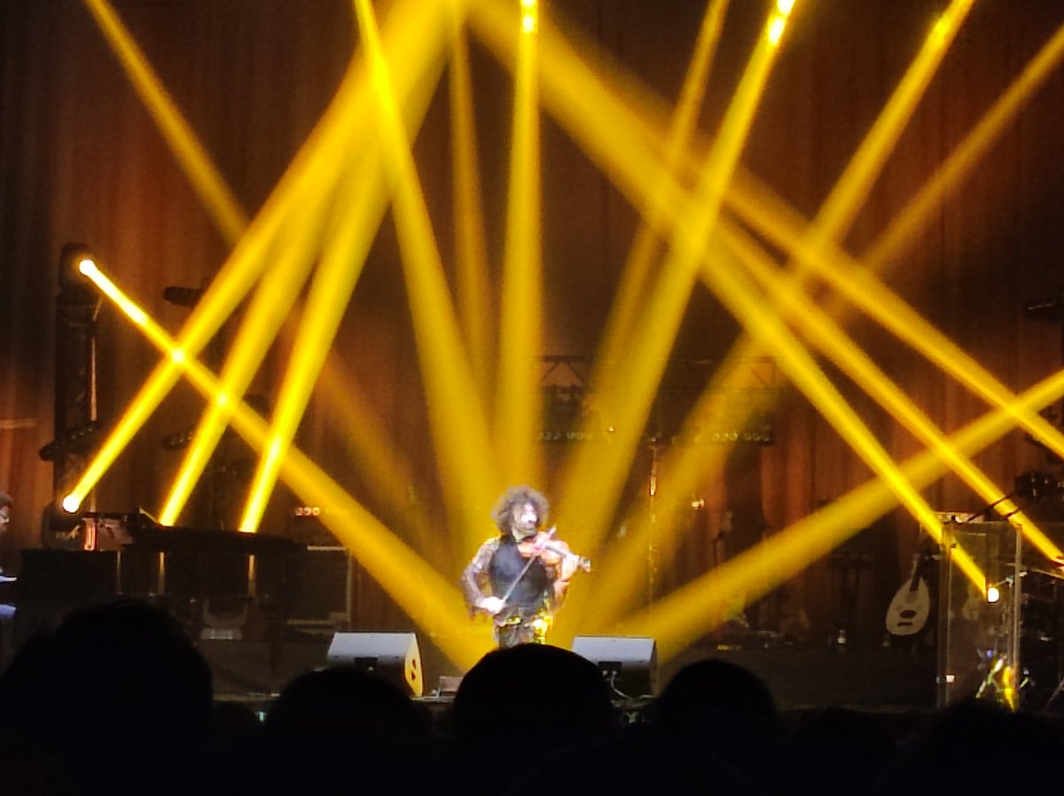Espectacular concierto como siempre. Gracias <a href="/AraMalikian/">Ara Malikian</a> ha sido mágico.