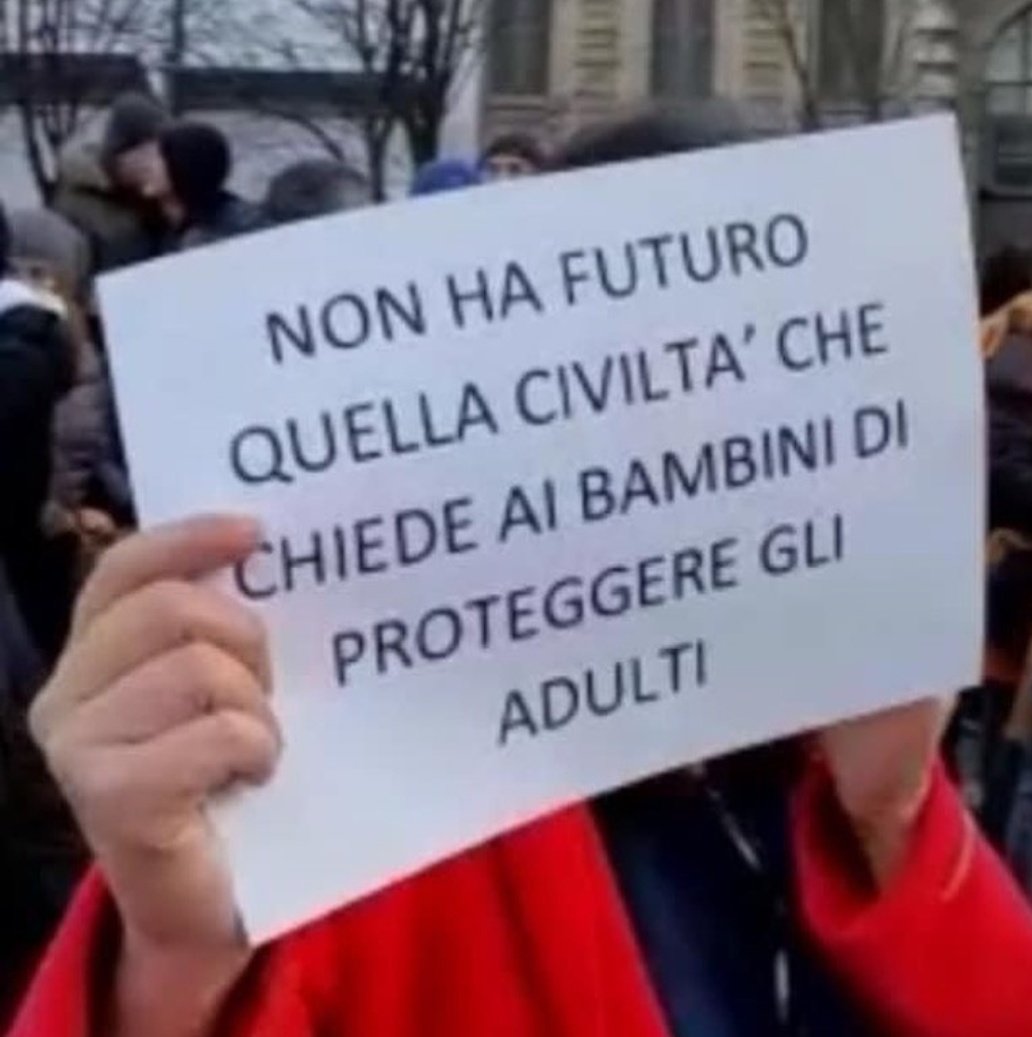 DiegoFusaro's tweet photo. https://t.co/Y6FTPFKfhY