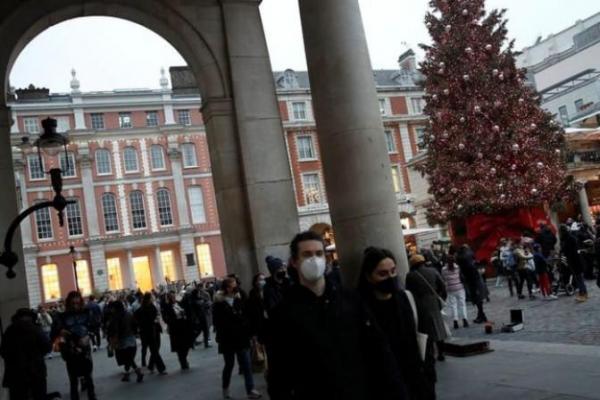 Лондон рождество биг бен. Рождественский кардиф. Что нового в англии. Новый год в англии. Новогодний праздник в великобритании.