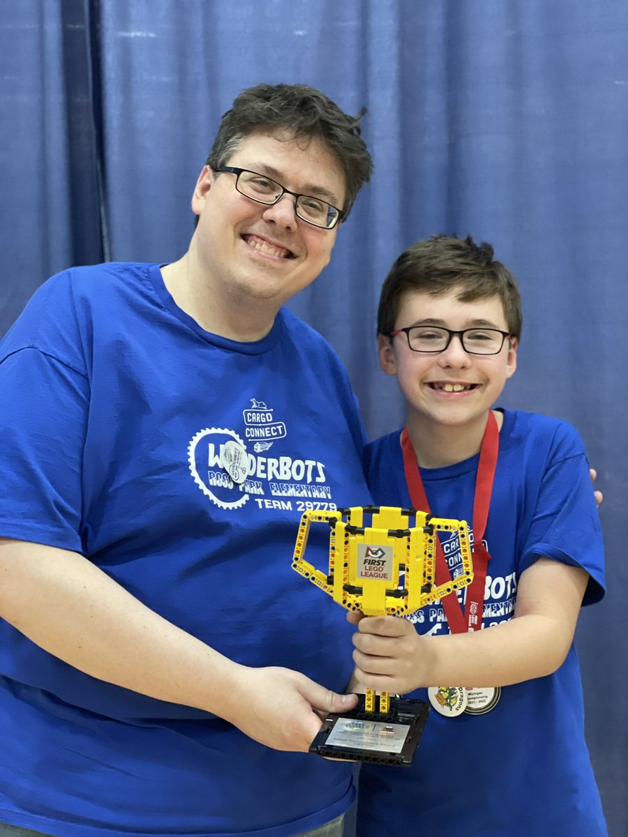 awcricket's tweet photo. Took home the #1 Robot Game trophy!! #RossPark Wonderbots got the highest score in the state out of the 96 teams that were at the State Championship with a score of 525!! #monashores #FLL @billobrienMI @mills1em #sailorpride @MagicDusty https://t.co/Ay8t5A2iRp