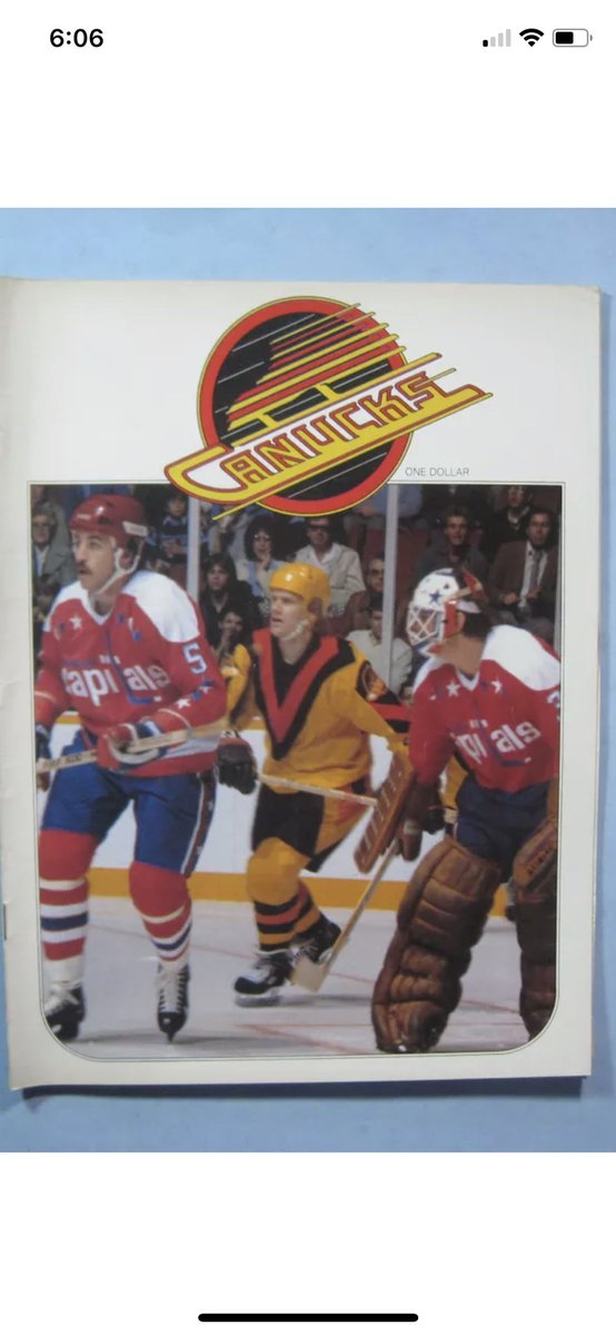 dbag3461's tweet photo. @GoalieHistory A colour version of his combo mask…… I think https://t.co/1b0NjekRtA