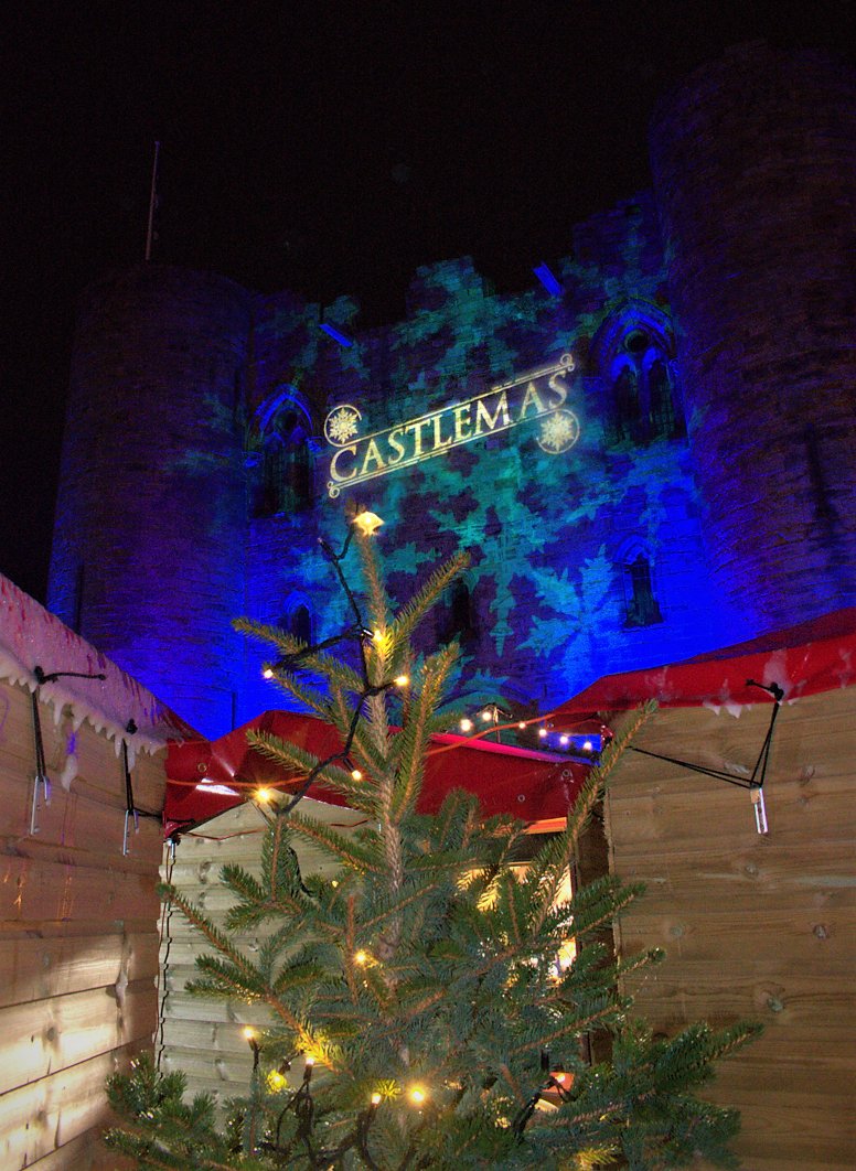 Thank you to all @BravoProd_ltd for a marvelous Castlemas extravaganza.