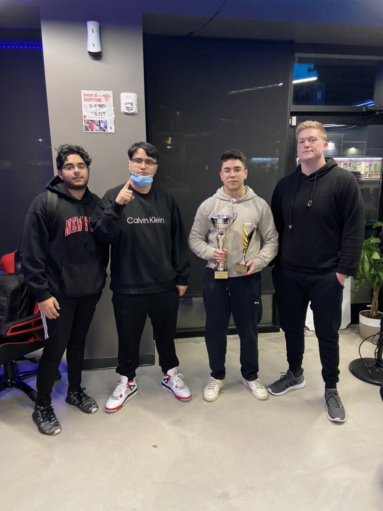 CGNEvents_'s tweet photo. AGN New York @ContenderHV $2,500 Champions 🏆

@RambyBamby @Archivs12 @Jimbolah @Zyyral @ShadyKings https://t.co/8ksRWdPsLh