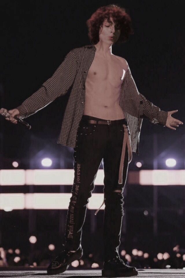 FinnThanatos's tweet photo. ㅤ    ı cαn'т sleep cαuse ·₊ 𓂃
ㅤ    ı'm 𝘣𝘭𝘪𝘯𝘥𝘦𝘥 bч тhe 𝗹𝗶𝗴𝗵𝘁𝘀.
ㅤ    #𝐄𝐔𝐏𝐇𝐎𝐑𝐈𝐀𝐏𝐀𝐑𝐓𝐘

ㅤ https://t.co/15IgPubFoC