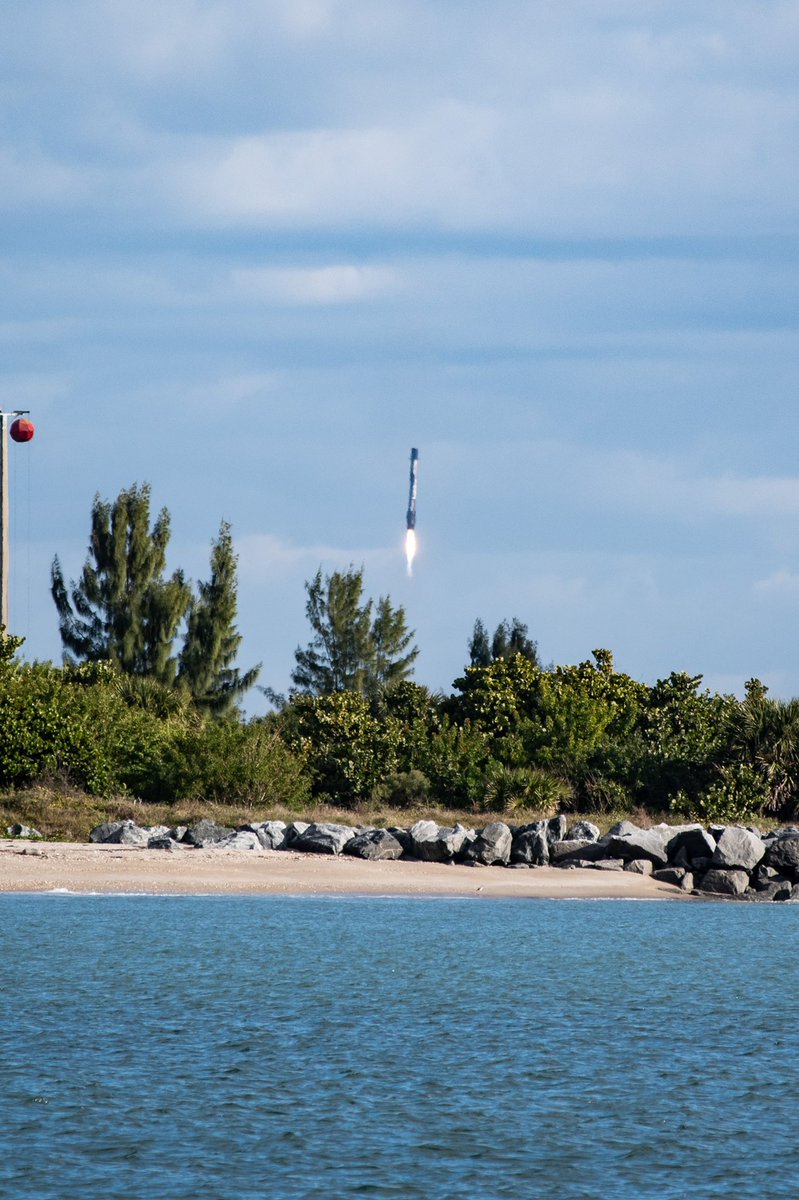mbrostphotos's tweet photo. One year ago today I witnessed the full capabilities of F9 up close with NROL-108 my first RTLS. Ended the day on the beach and watched the former fairing catching ship โMs.Chiefโ performing some sea trails. #spacex #mschief https://t.co/ehaSCxhIIm