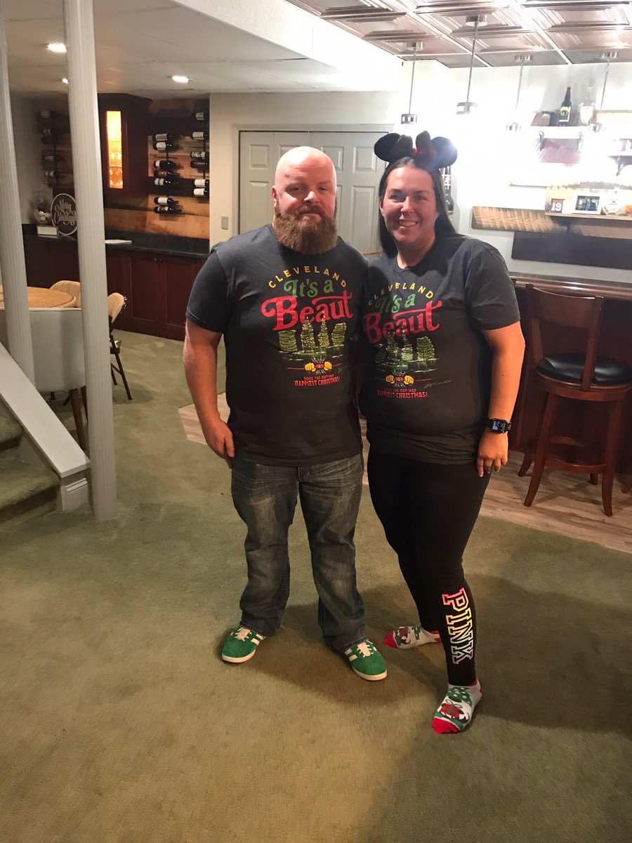peeps84's tweet photo. @GVartwork twinning with my boyfriend! #itsabeaut https://t.co/MIYVwXfJbN