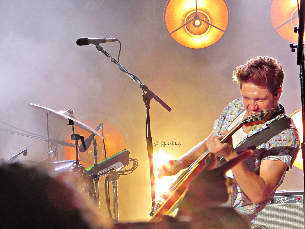 NHOfficialLa's tweet photo. Les dejamos algunas fotos de Niall en el Flicker World Tour

- Flicker World Tour: West Palm Beach (Sep 23, 2018)
©️ @StrStrckPhoto 

#FlickerTourWestPalmBeach #FlickerTourWPB #FlickerTour #FlickerWorldTour #NiallHoran https://t.co/2WEgW7PgBD